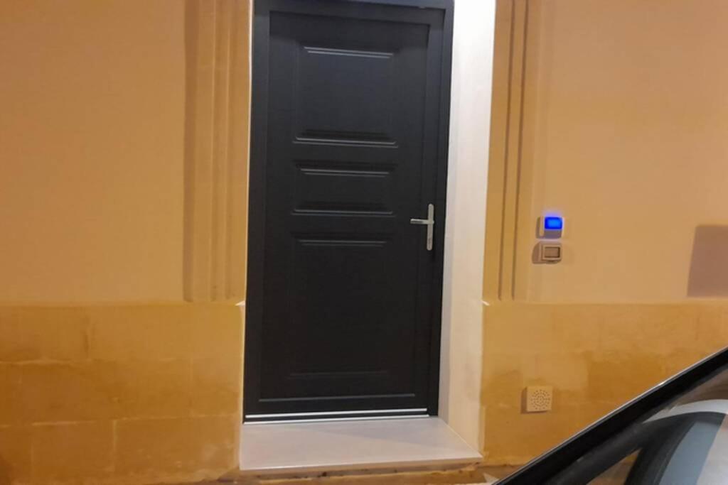 Casa Vacanze Laura1 Lecce Zewnętrze zdjęcie