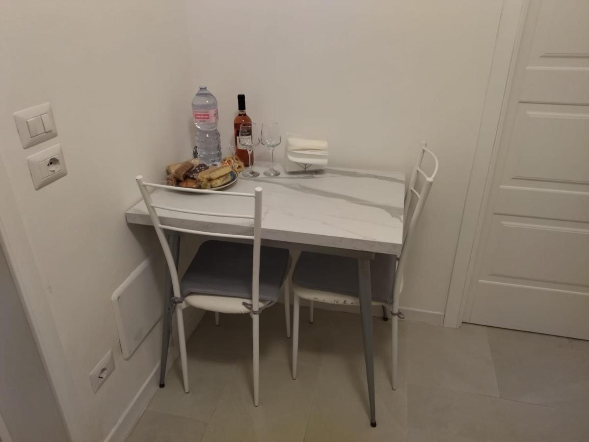Casa Vacanze Laura1 Lecce Zewnętrze zdjęcie